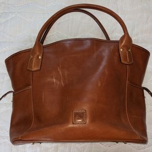 Dooney & Bourke Tote